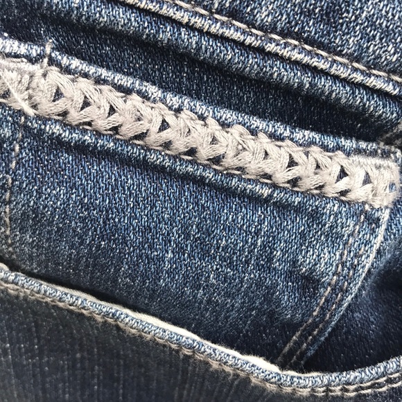 Levi’s Capri new with tags . Size 32 - Picture 3 of 8